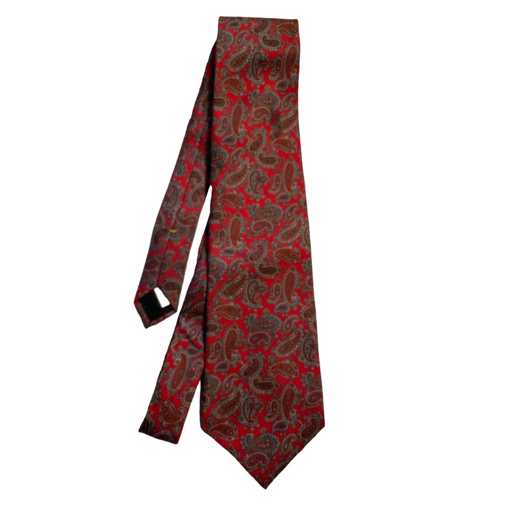 Wembley Red Paisley Neck Tie 100% Imported Silk Made In USA